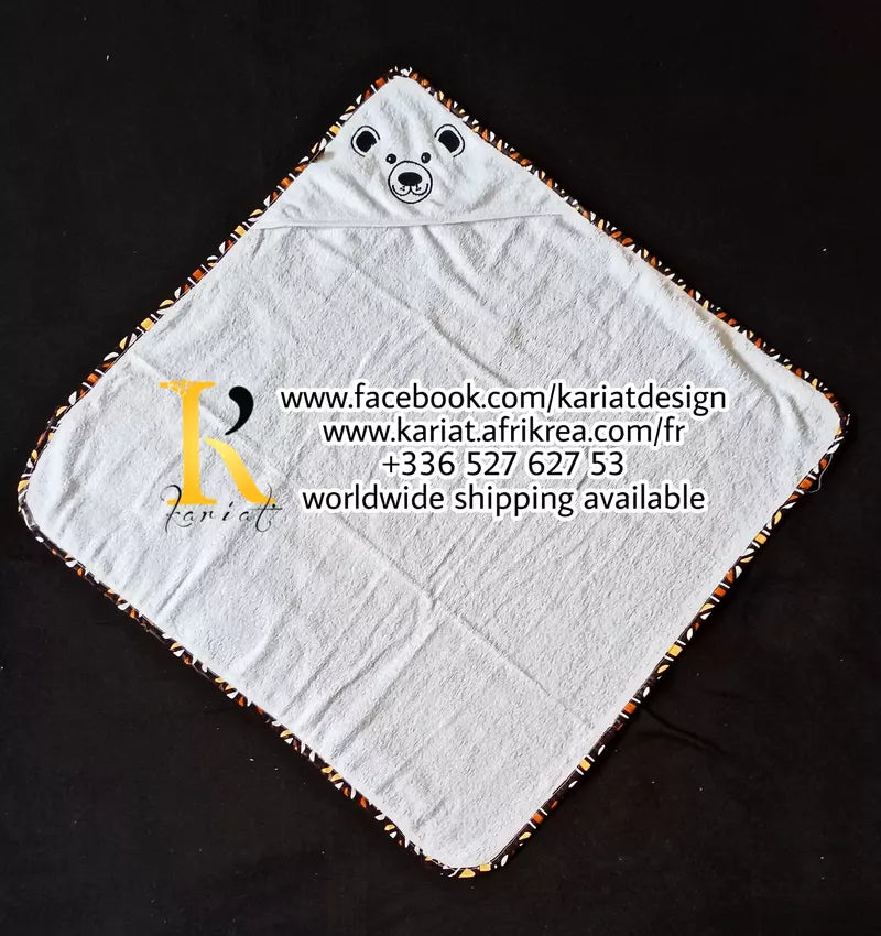 Sortie de bain + bavoir