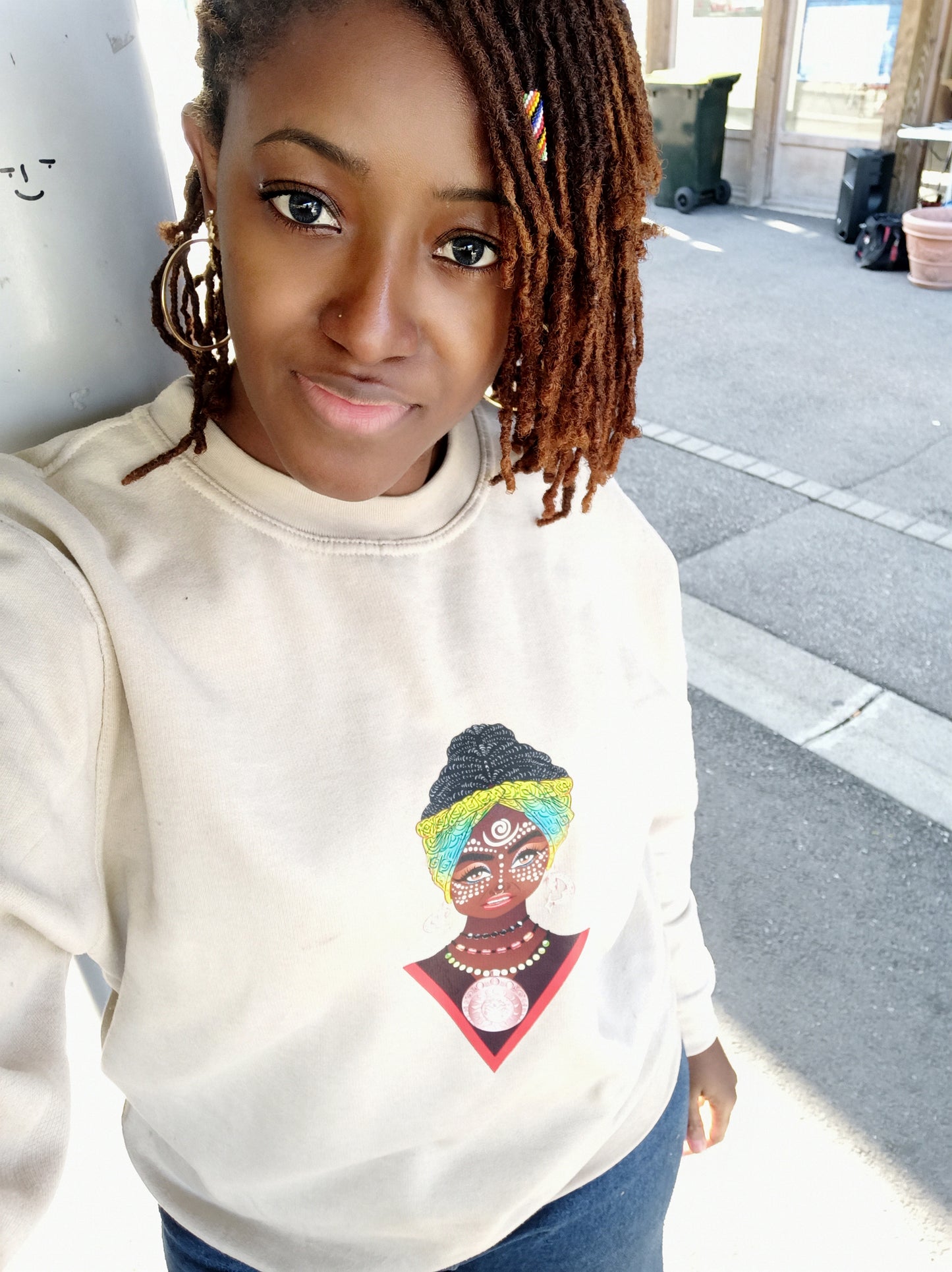 Sweat Africa mood blond