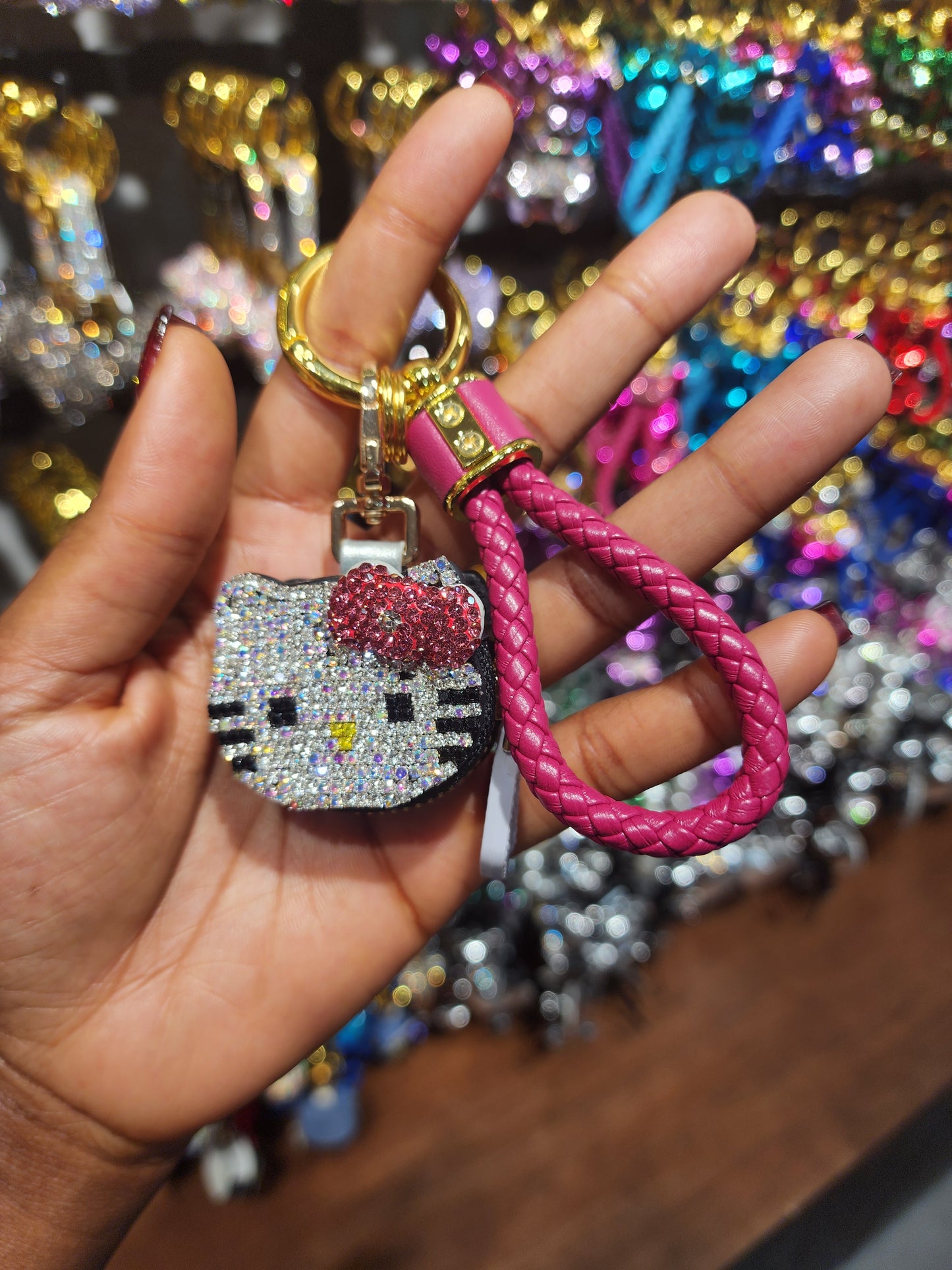 Hello kitty porte pièce strass