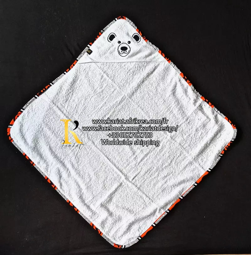 Sortie de bain + bavoir